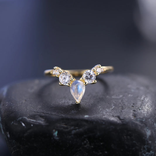 GEM'S Ballet Rainbow Moonstone V Shape Wedding Band