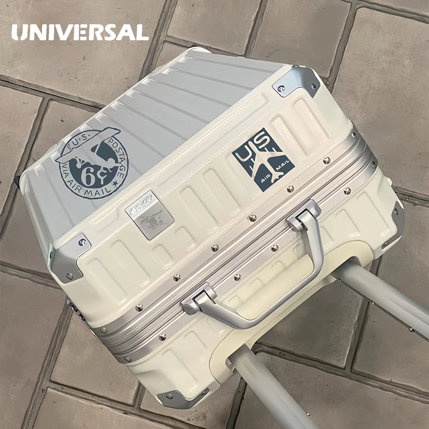 Ultra Lightweight Polycarbonate Luggage Set With Durable Shell And Easy Handling For Travel-A