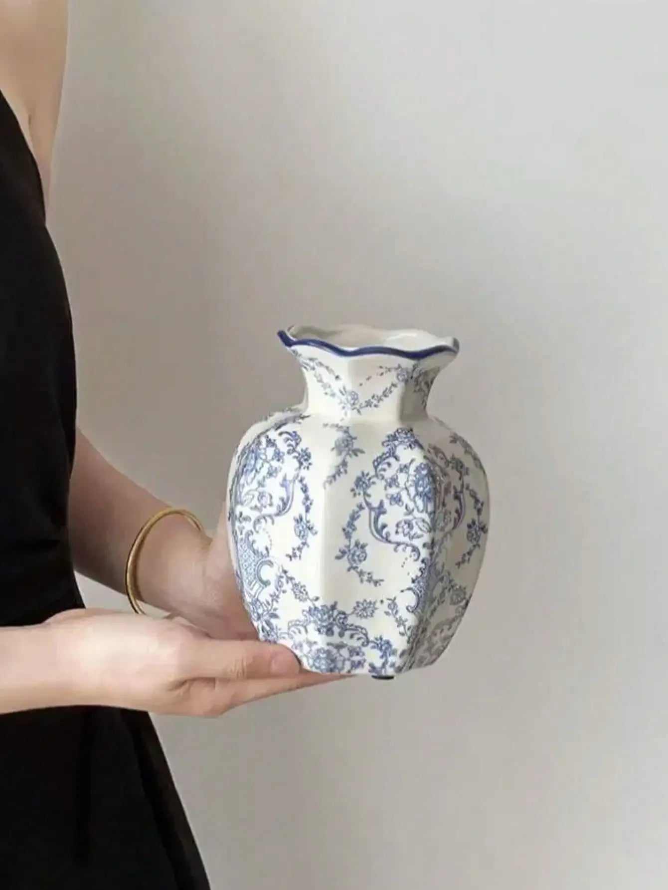 Porcelain Vase Chinese Retro Floral Decor For Living Room Multicolor Glaze Elegant Vintage Accent-A
