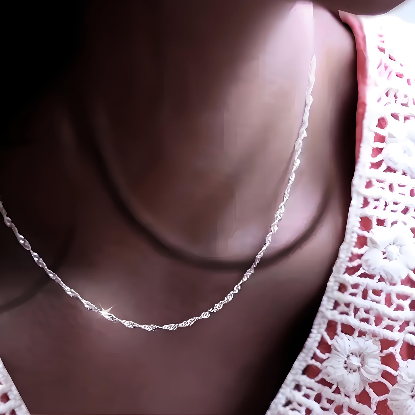 A 15g 925 sterling Silvery anti-allergy simple chain Women's necklace, shining delicate and elegant collarbone chain, party gift preferred, ideal gift for Mother's Day