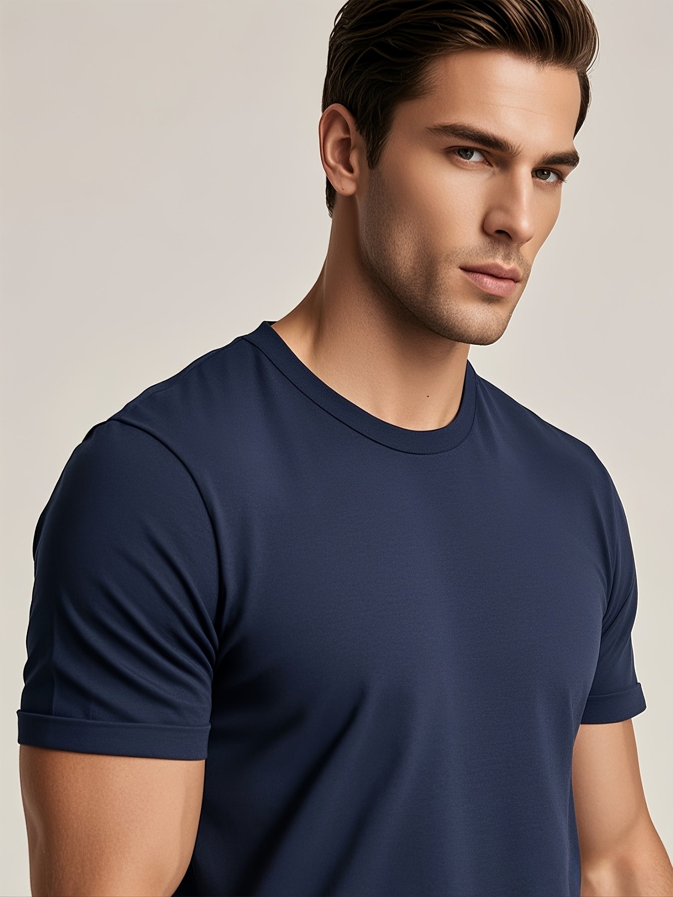4pcs Men's Lightweight 100% Cotton T-Shirts - Solid Color Round Neck Casual Tees for Summer Sports & Casual Attire, Breathable All-Season Machine Washable Regular Fit Tops